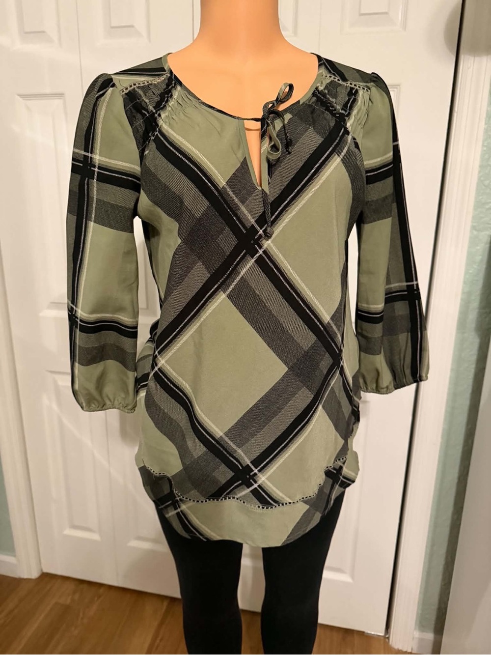 Princess Vera Wang Plaid Tunic Blouse Size S | Olive Green